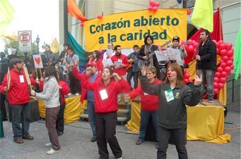 Jóvenes del MJS animaron a 40 mil peregrinos en la Caminata de la Solidaridad