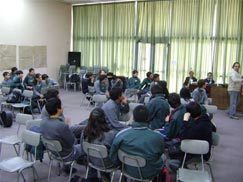 P. Director de Copiapó bendice sala de clases modular “San José”