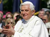 Benedicto XVI: “La ausencia de Dios es la más profunda enfermedad del hombre”