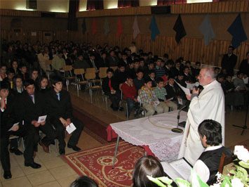 Cien Niños y Jóvenes del IDB promesaron en el Movimiento Juvenil Salesiano