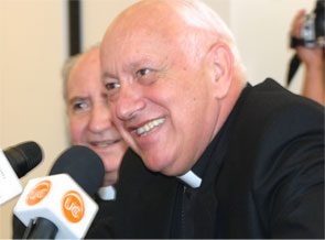 Así es el nuevo Arzobispo de Santiago
