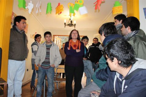 Alumnos de Colegios de Santiago visitan centros de la Fundación Don Bosco