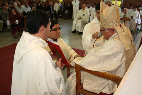 Ord. Diaconal José Quinteros: “No se trata de poder o privilegios, significa, más bien, que Cristo crezca”