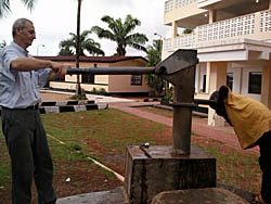 Liberia – Salesianos trabajan por la prevención del virus Ébola