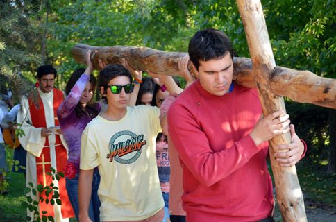 Jóvenes profundizaron en sus proyectos de vida en el contexto de Semana Santa