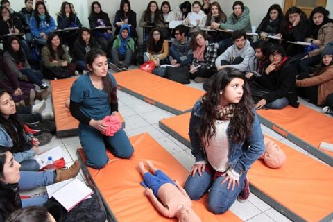 Más de 800 jóvenes participaron en los Talleres de Invierno 2015 de la UCSH