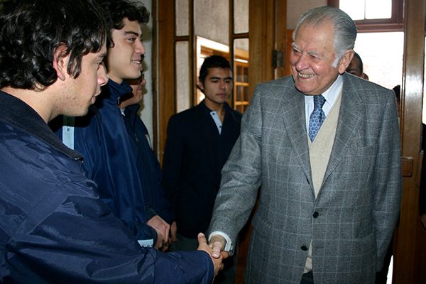 Falleció ex Presidente Patricio Aylwin destacado exalumno del Instituto Salesiano de Valdivia