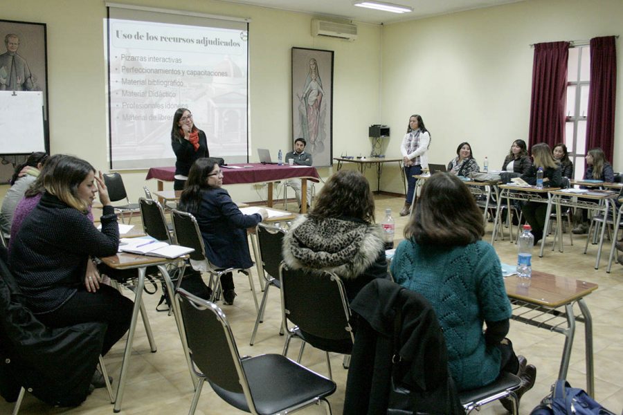 Coordinadores PIE de todo Chile se reunieron en Casa Inspectorial