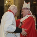 P. Mario Borello y P. José López reciben Cruz del Apóstol Santiago