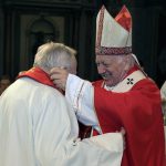 P. Mario Borello y P. José López reciben Cruz del Apóstol Santiago