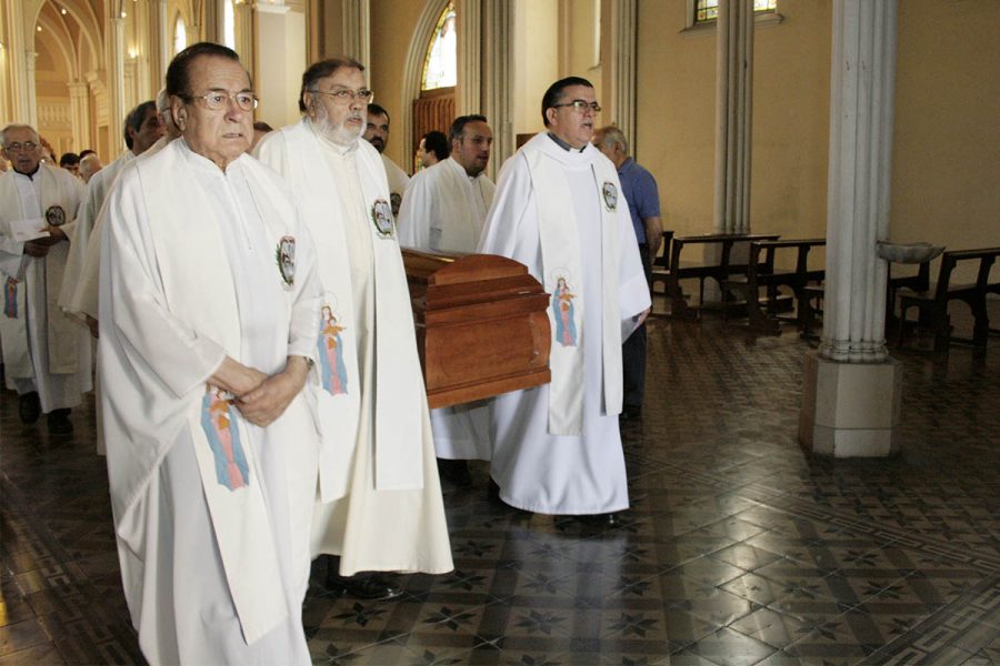 Despedida al P. Eliseo Job: “Entrega constante y cotidiana en los talleres y las aulas”