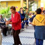 Infancia Misionera Salesiana regaló un grato momento a abuelitos de Iquique