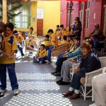 Infancia Misionera Salesiana regaló un grato momento a abuelitos de Iquique