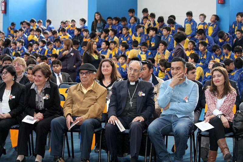 Colegio Don Bosco de Iquique rindió homenaje a maestra normalista