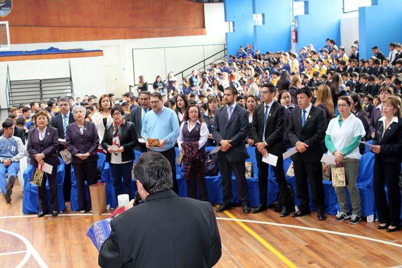 Don Bosco de Iquique reconoció en su día la abnegada labor de los maestros