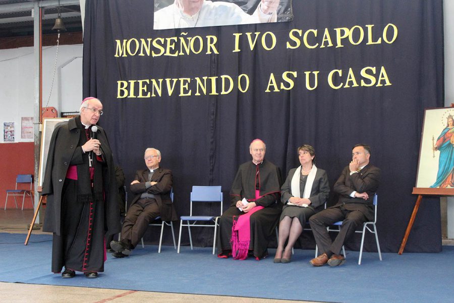 Representante del Papa Francisco visitó la obra salesiana de Linares