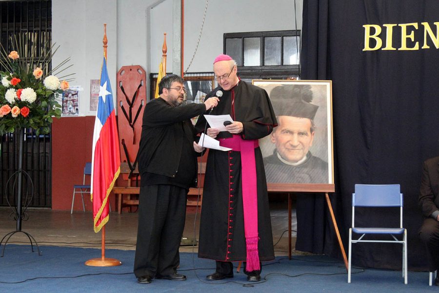 Representante del Papa Francisco visitó la obra salesiana de Linares