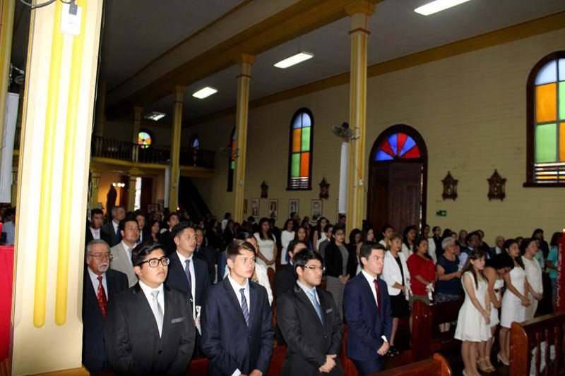 Más de 20 jóvenes recibieron el Sacramento de la Confirmación en el Santuario Sagrado Corazón de Jesús de Iquique