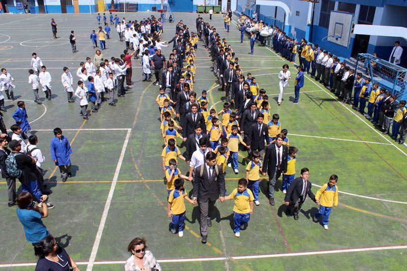 Emotiva despedida a alumnos de 4° medio del Colegio Salesiano de Iquique