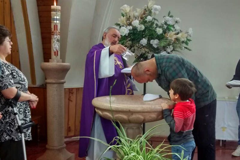 Crece número de personas que quieren “ponerse al día” en sus sacramentos en la Parroquia Cristo Salvador de Puerto Montt