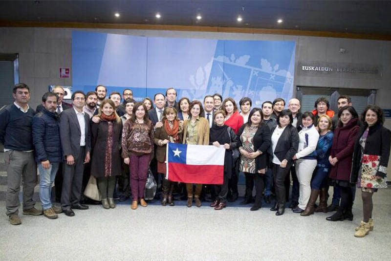 Docente del IDB de Punta Arenas se capacita gracias beca Técnicos para Chile del Mineduc