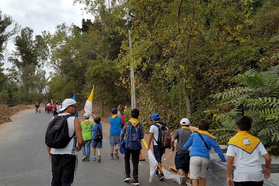 Liceo Salesiano de Macul ofreció a la Virgen su trabajo pastoral de este año