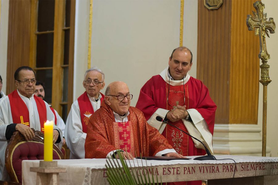 P. Juan Vecchi  celebra sus Bodas de Diamante