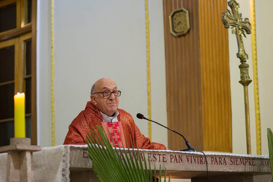 P. Juan Vecchi  celebra sus Bodas de Diamante