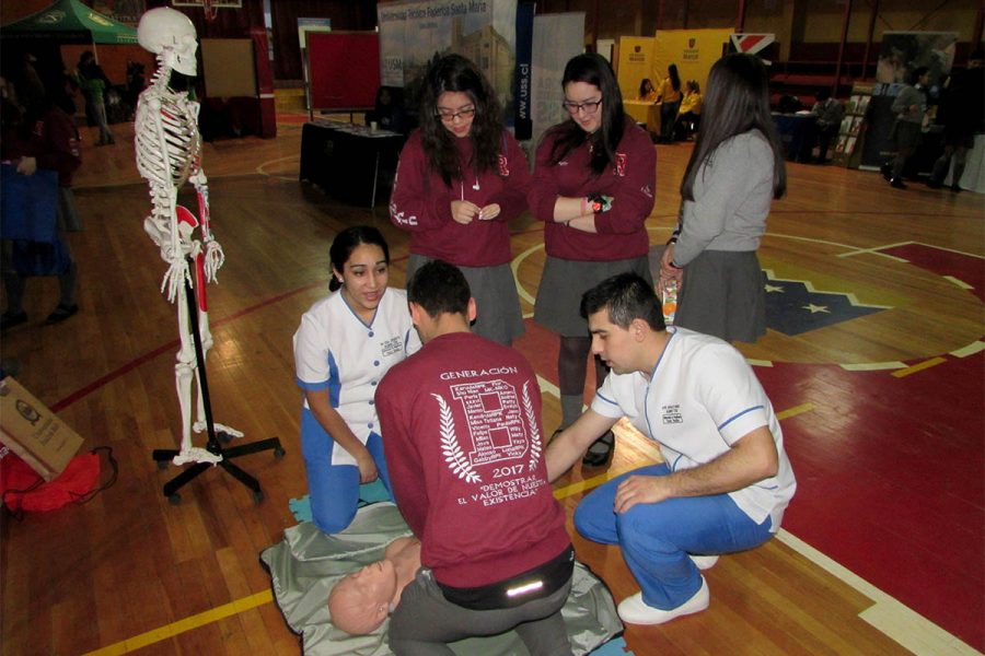 Liceo Mons. Fagnano lideró la XI Feria de Educación Superior de la Región de Magallanes