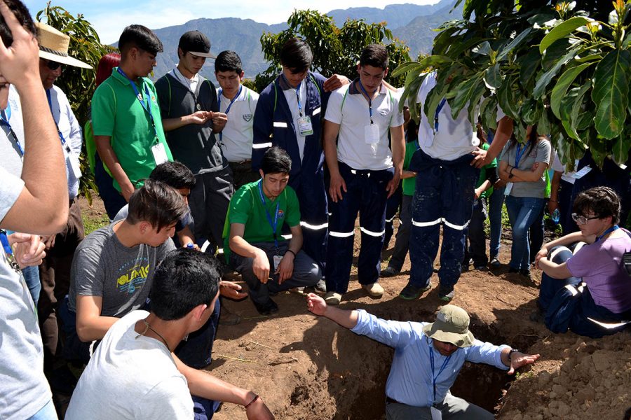 Catemu: “I Seminario para Estudiantes de Escuelas Agrícolas de la Región de Valparaíso”