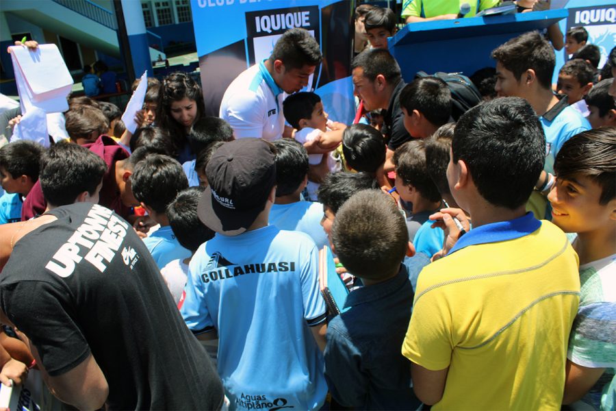 Club deportes Iquique visitó Colegio Don Bosco de la ciudad