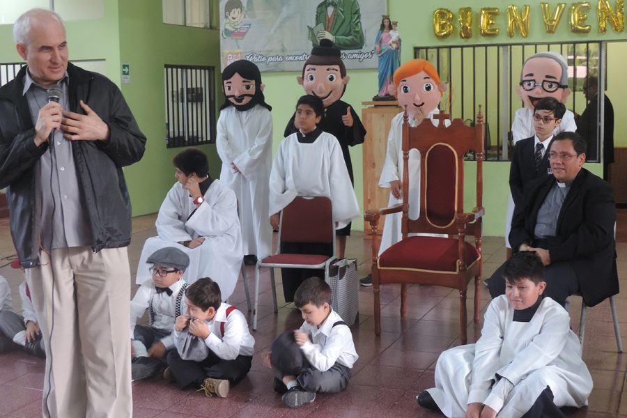 Llamado a la santidad del P. Basañes a la zona Salesiana de Tarapacá