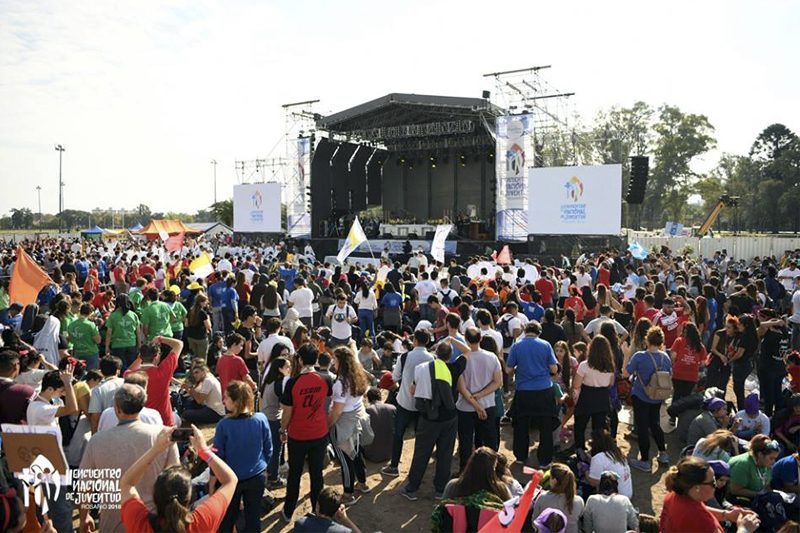 Jóvenes chilenos renuevan su fe en encuentro de Argentina