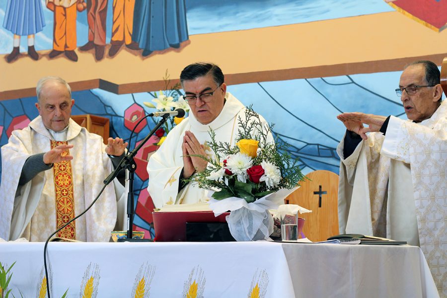 P. Juan Bustamante celebra 25 años de sacerdocio