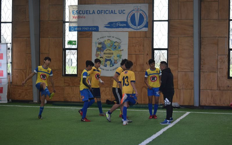 Alumnos del ISV ganan Campeonato Regional FUTSAL