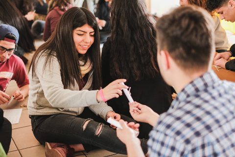 Jóvenes Evangelizadores de Jóvenes