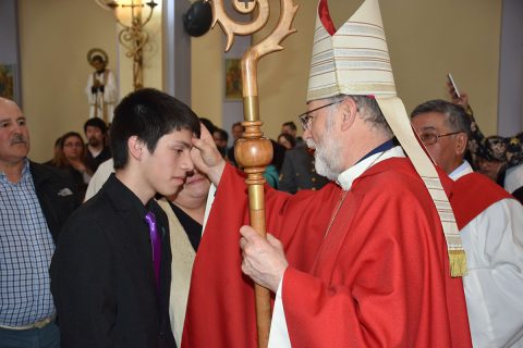 Confirmación: Sacramento de madurez cristiana