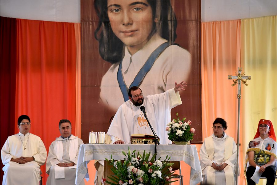 Laura Vicuña ejemplo de santidad cotidiana