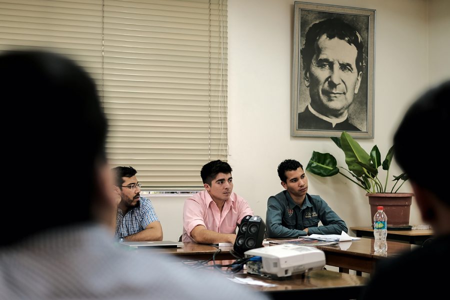 Reflexionar sobre caminos ofrecidos por Don Bosco para la santidad juvenil