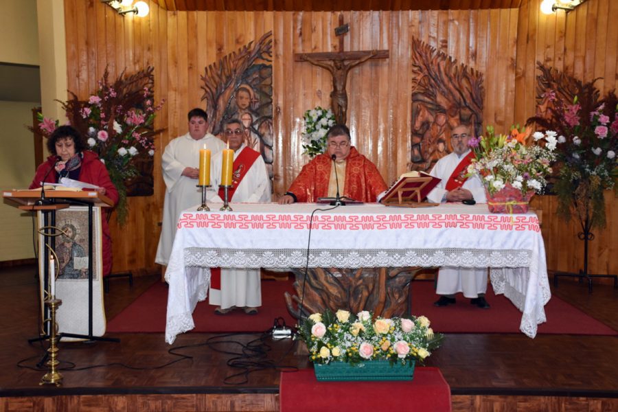 Procesión de Jesús Nazareno de Caguach en Puerto Natales