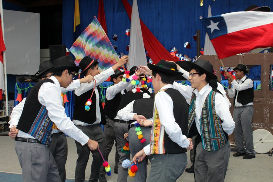 Acto Cívico de Fiestas Patrias en Iquique