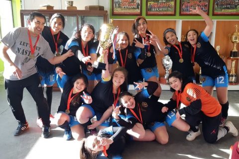 Liceo Salesiano Monseñor Fagnano campeón regional en fútbol damas sub 14