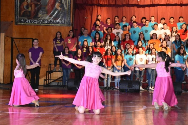 Puerto Natales: Cantata “Cien años de camino en última esperanza”