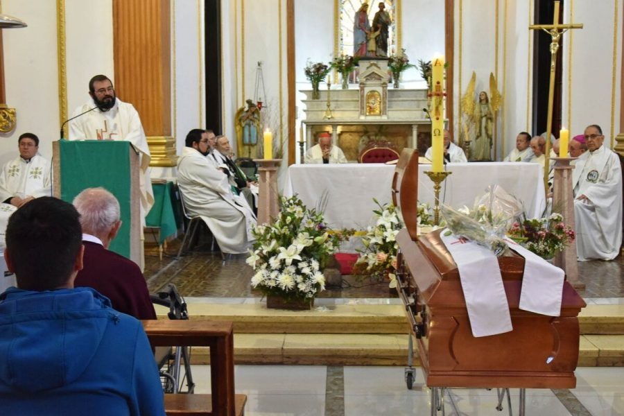 P. Juan Garbarino Crovo: Fiel servidor de la gente sencilla