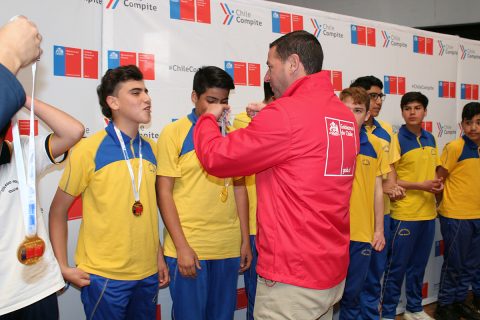 Don Bosco Iquique primer lugar en básquetbol Sub 14 varones