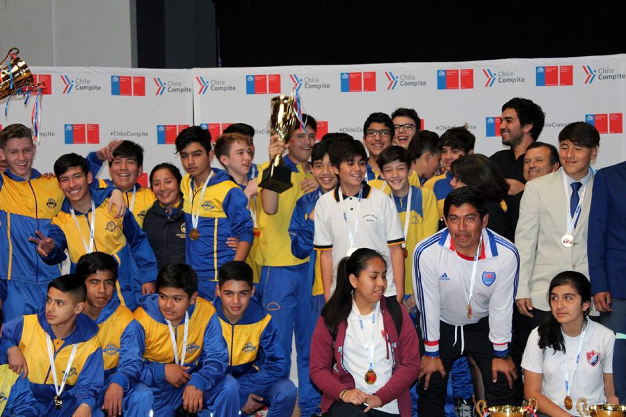 Don Bosco Iquique primer lugar en básquetbol Sub 14 varones