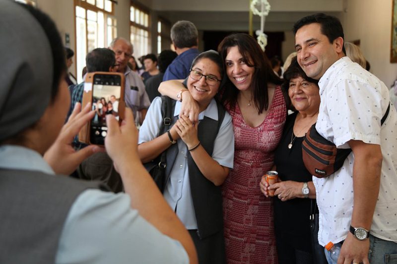 Hijas de María Auxiliadora celebraron fiesta de San Francisco de Sales junto a monseñor Lorenzelli