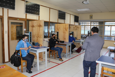 Instituto Don Bosco: Capacitaciones y Semana Santa