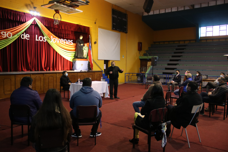 P. Carlo Lira visita presencia salesiana de Concepción