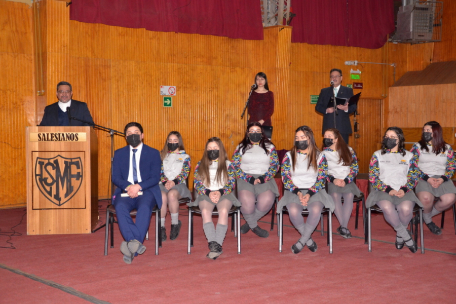 Liceo Monseñor Fagnano de Puerto Natales realiza licenciatura generación 2020